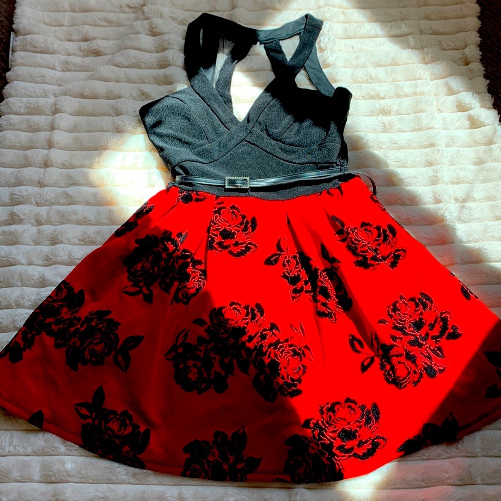 Short formal dress